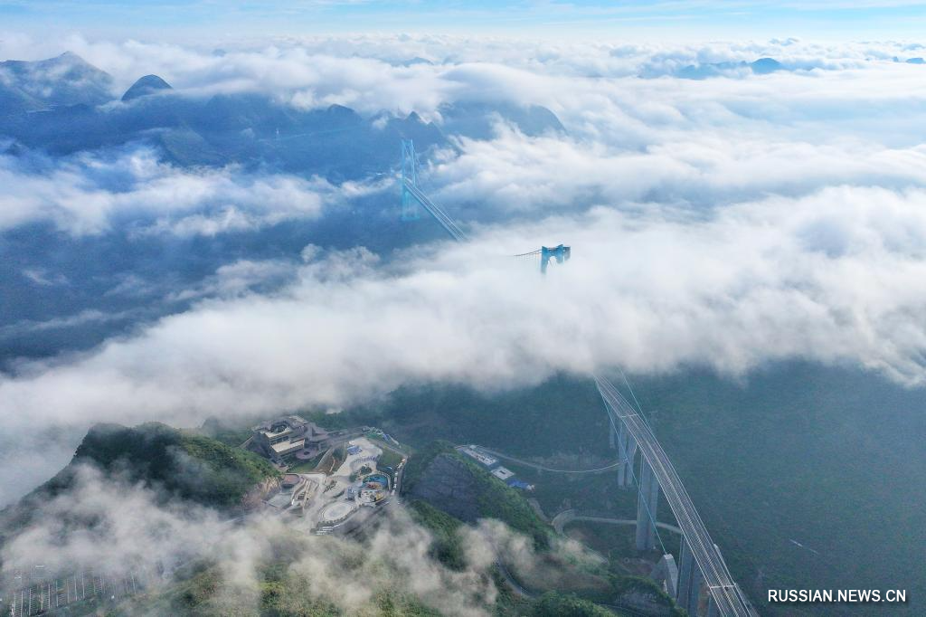 9.29世界第一高桥贵州花江峡谷大桥建成通车5.jpeg