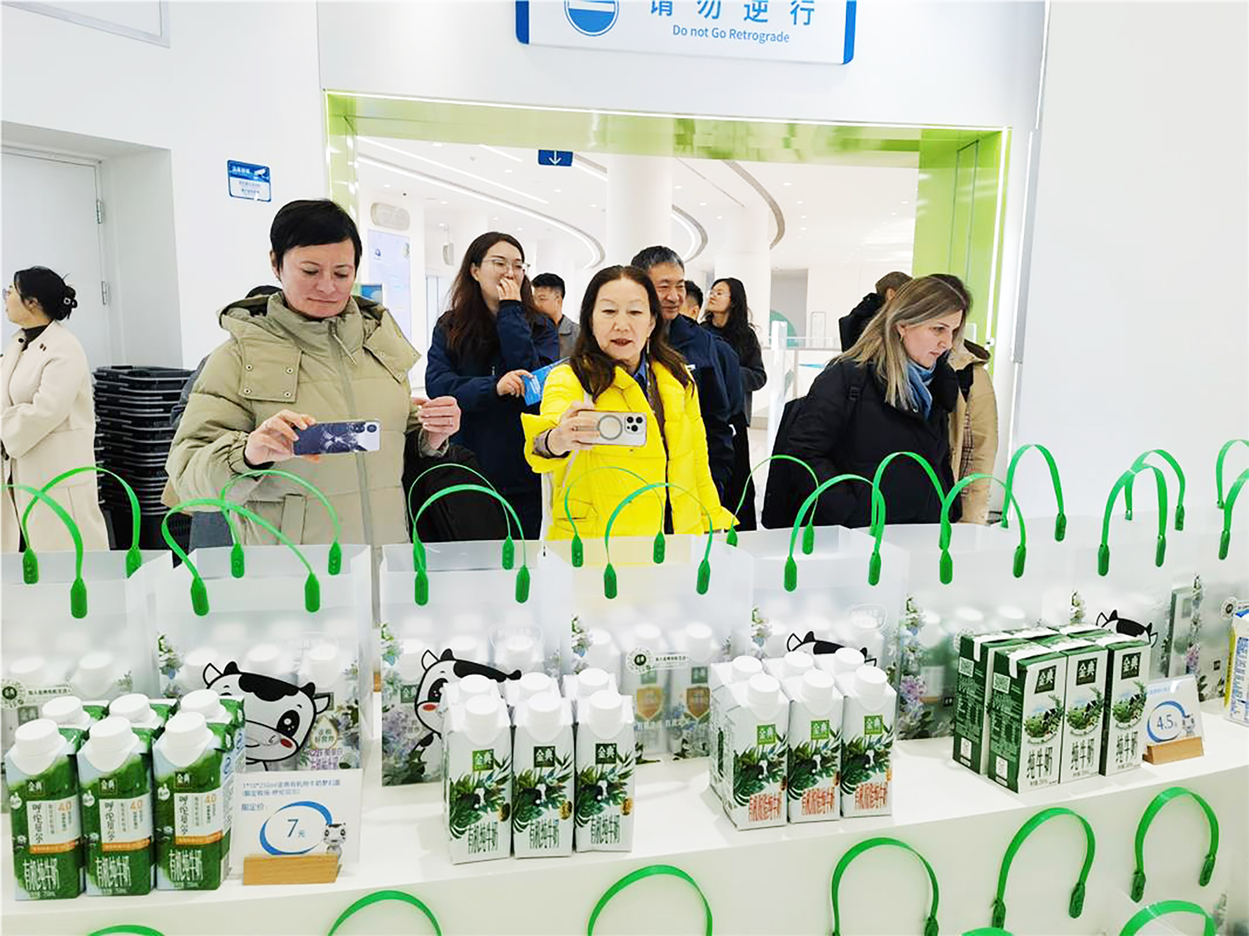 4.1 俄罗斯媒体中国行 02.jpg