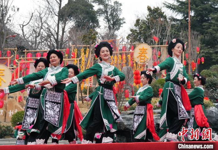 FOREIGN1737869326148ZO3VXY2ELT.jpg