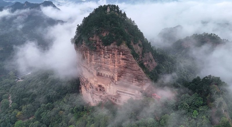 5.16麦积山石窟大规模地震监测台阵建成1.jpg