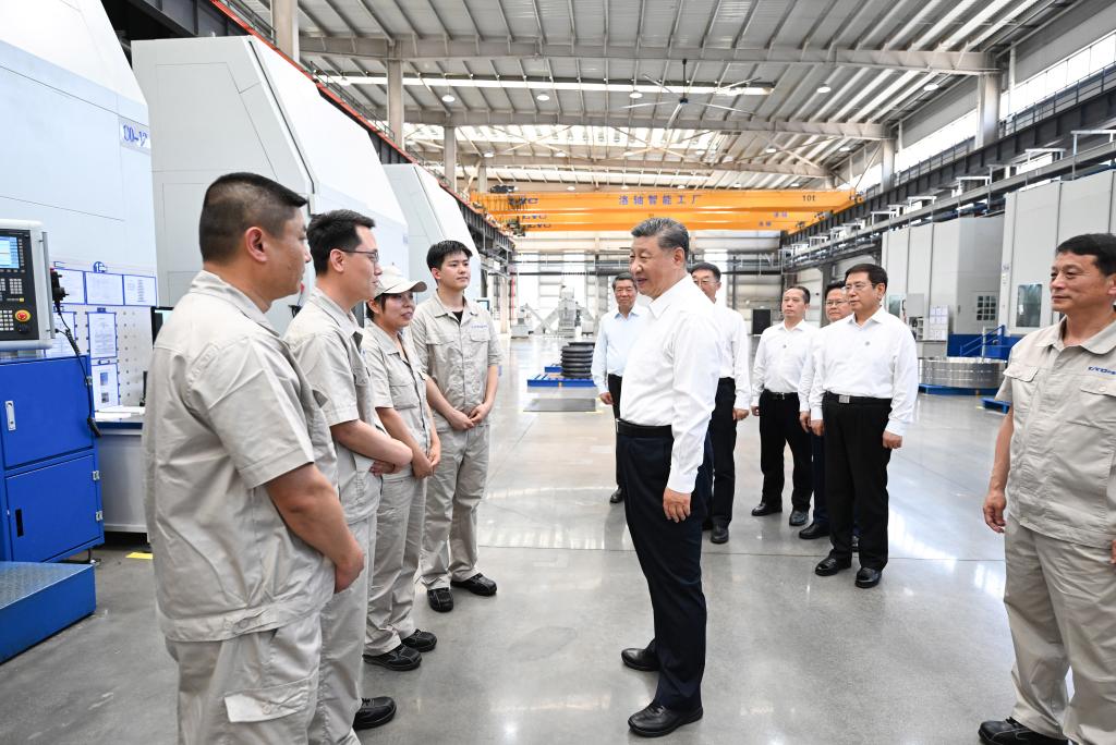 5.20习近平在河南洛阳市考察调研2.jpeg