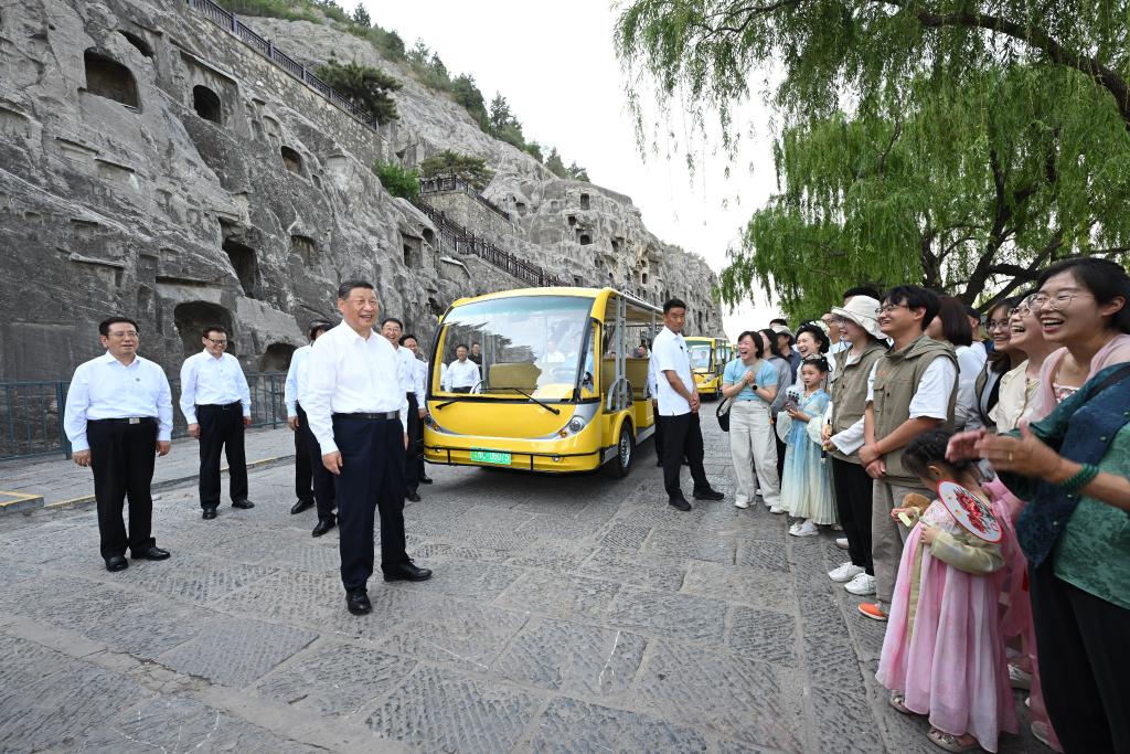 5.20习近平在河南洛阳市考察调研8.jpeg