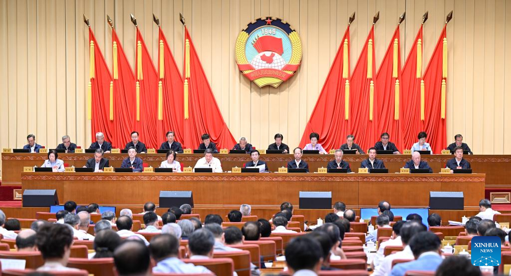 6.24十四届全国人大常委会第十二次会议在京举行.jpeg