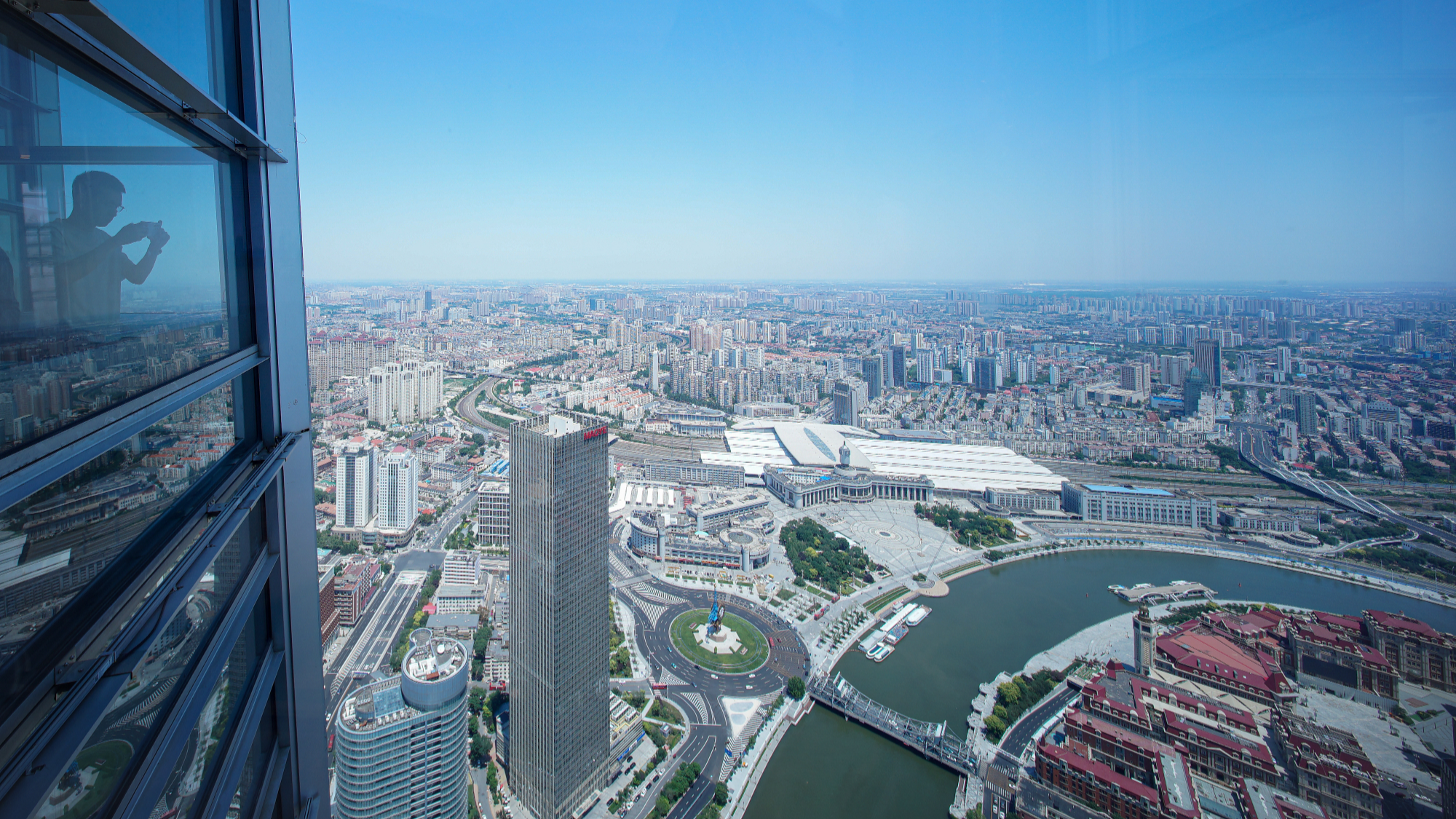 7.3天津310米高空观光厅开放7.jpg