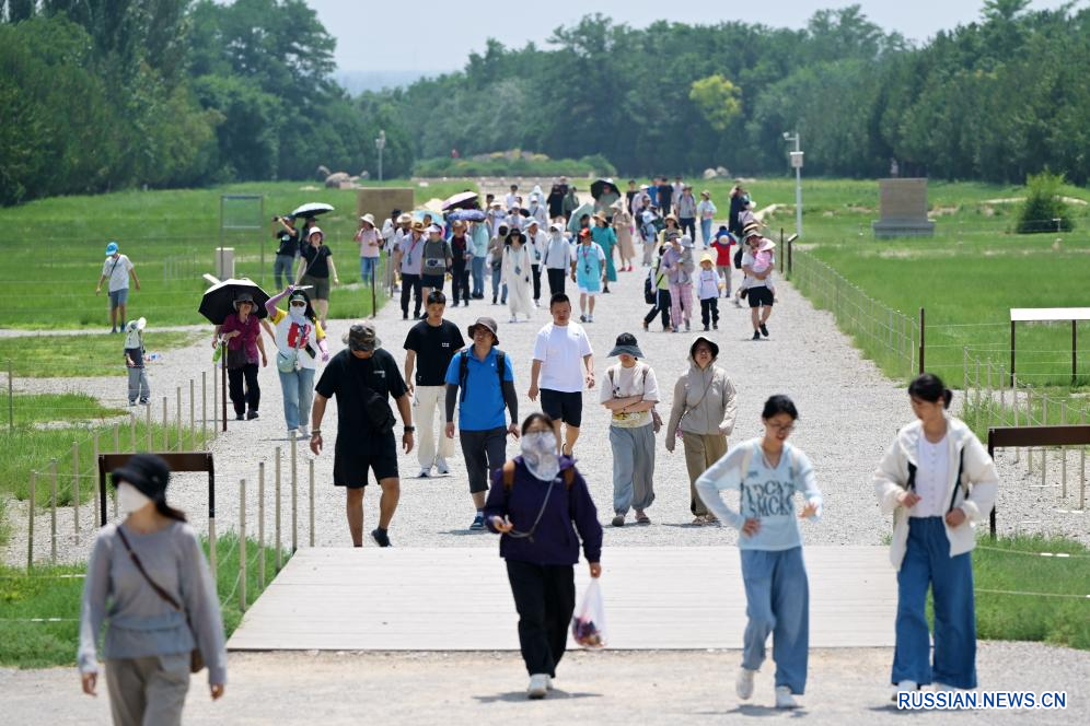 7.16世界遗产西夏陵迎来客流高峰3.jpg