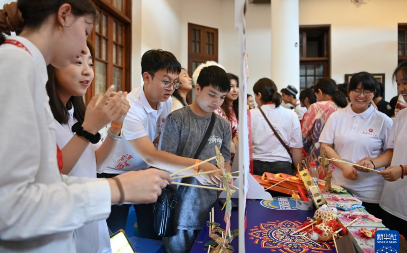 8.8上合学子共赴文化交流之旅4.png