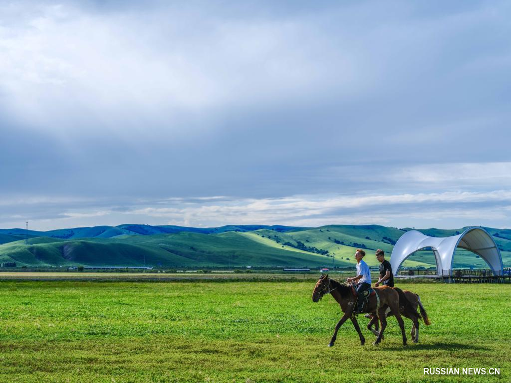 8.11内蒙古草原八月如画的风景1.jpg