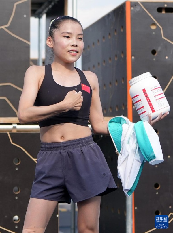 8.15商春松获世运会跑酷女子自由式冠军1.jpg
