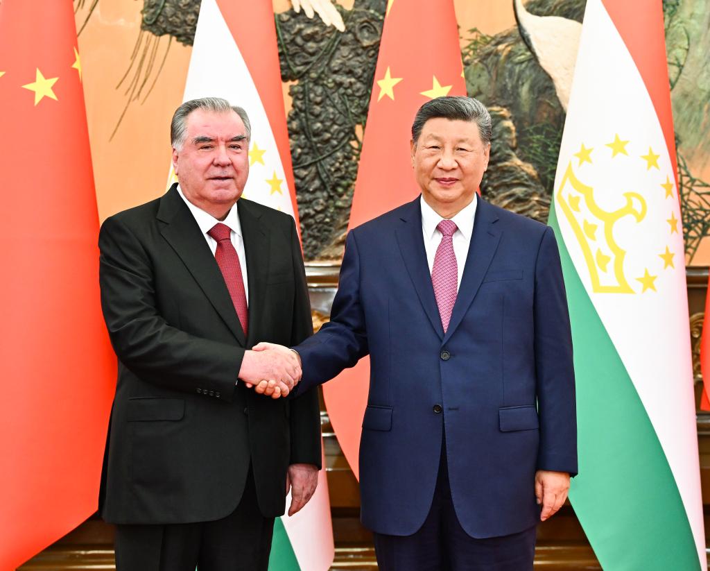9.3习近平会见塔吉克斯坦总统拉赫蒙1.jpeg
