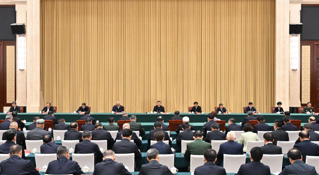 9.25习近平：完整准确全面贯彻新时代党的治疆方略 努力建设团结和谐、繁荣富裕、文明进步、安居乐业、生态良好的社会主义现代化新疆2.jpeg