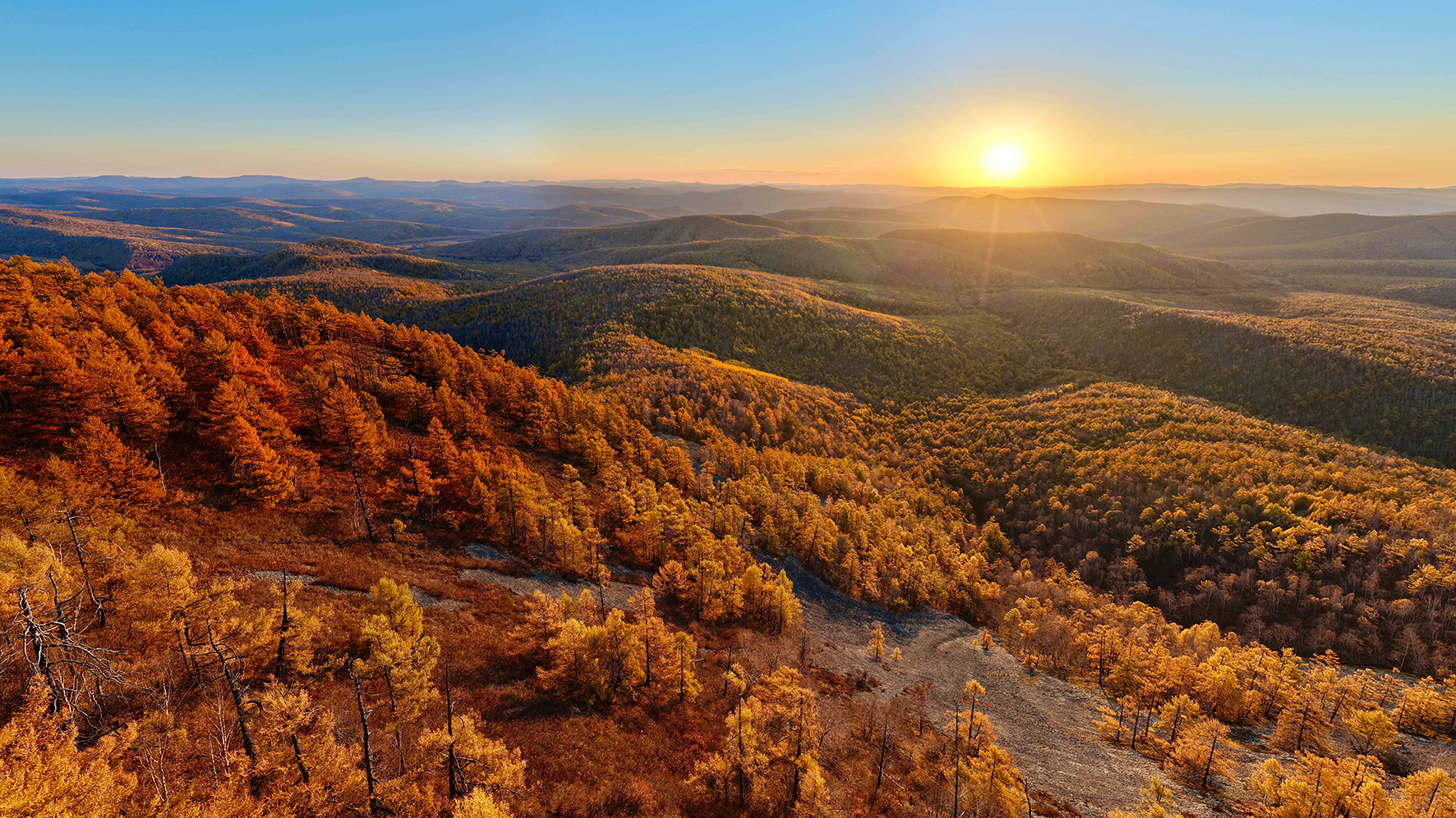 4.1 山河秋韵浓  01.jpeg