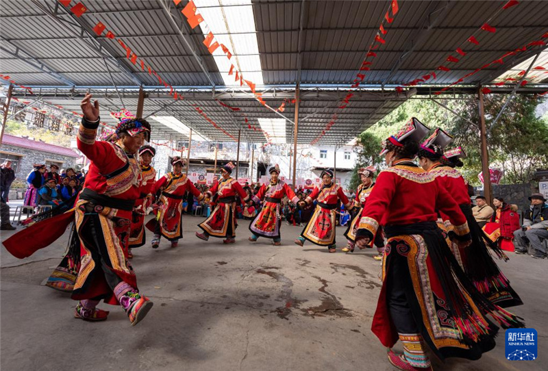 11.20四川茂县举办民俗文化活动喜迎羌历新年1.jpg