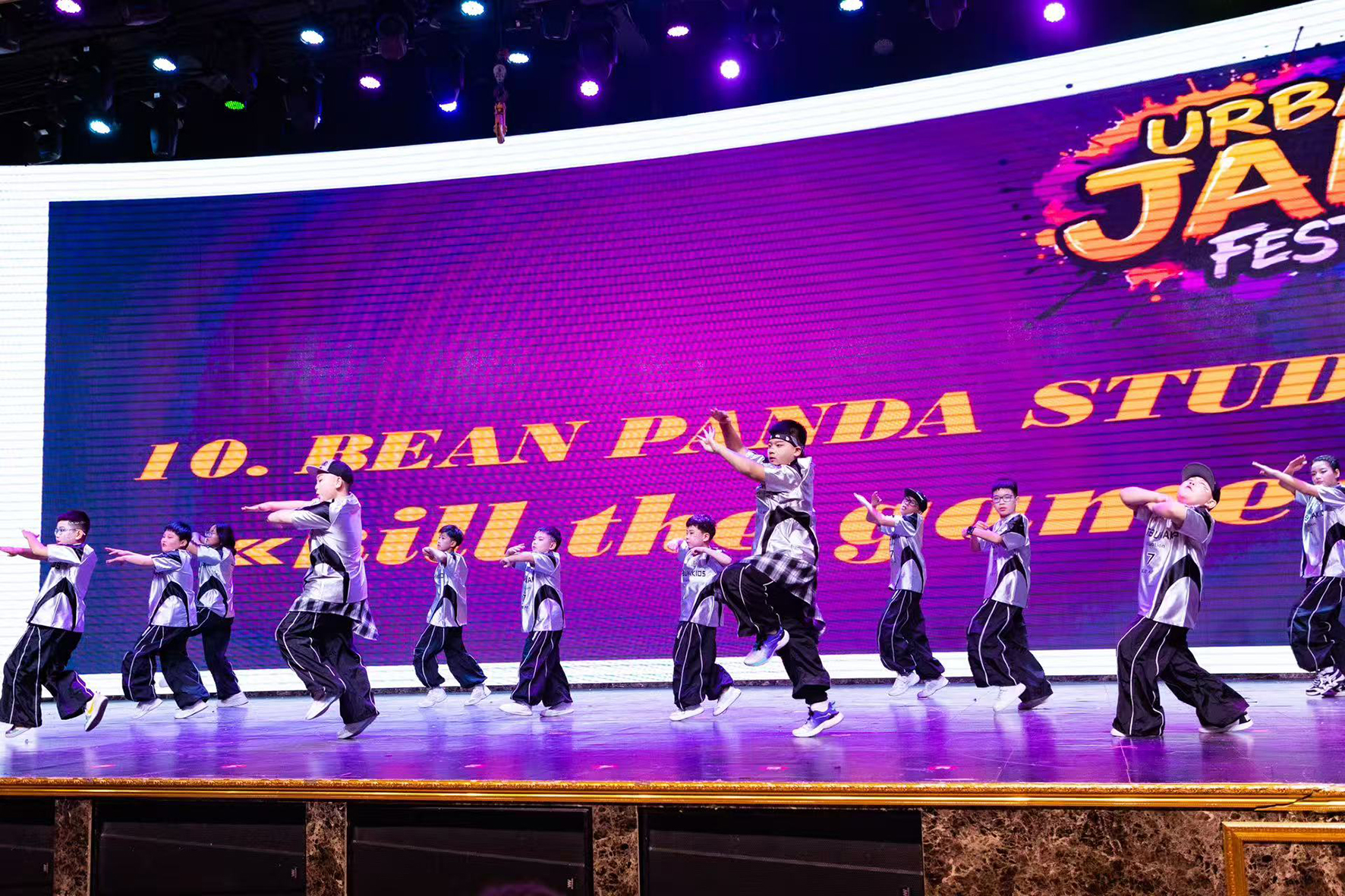 4.1 满洲里迎来跨境文化交流热潮 06.jpg