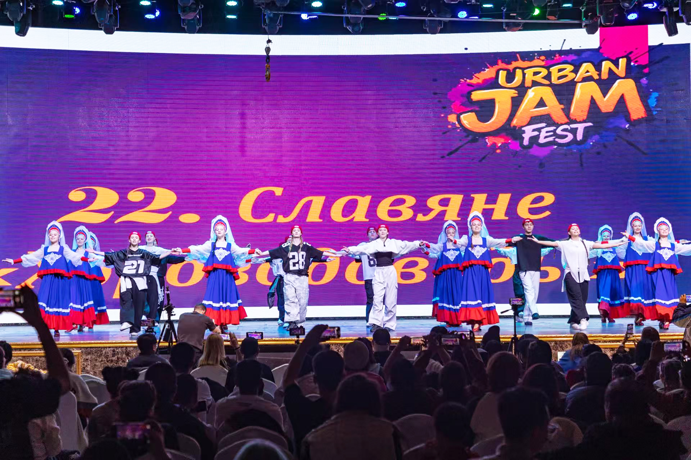 4.1 满洲里迎来跨境文化交流热潮 07.jpg