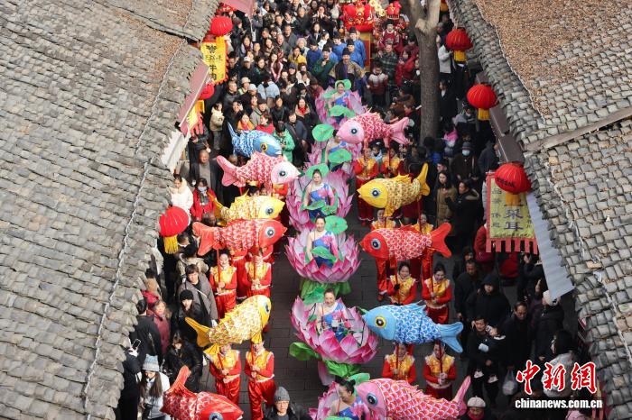 1.28四川阆中：腊八品粥赏非遗 古城年味浓7.jpeg