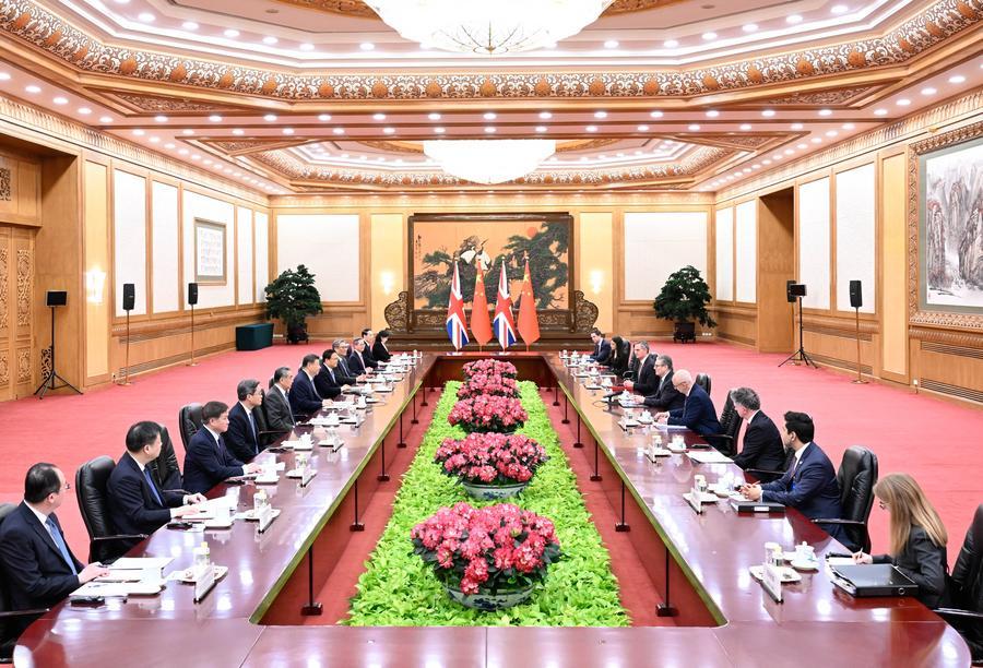 1.30习近平会见英国首相斯塔默2.jpeg