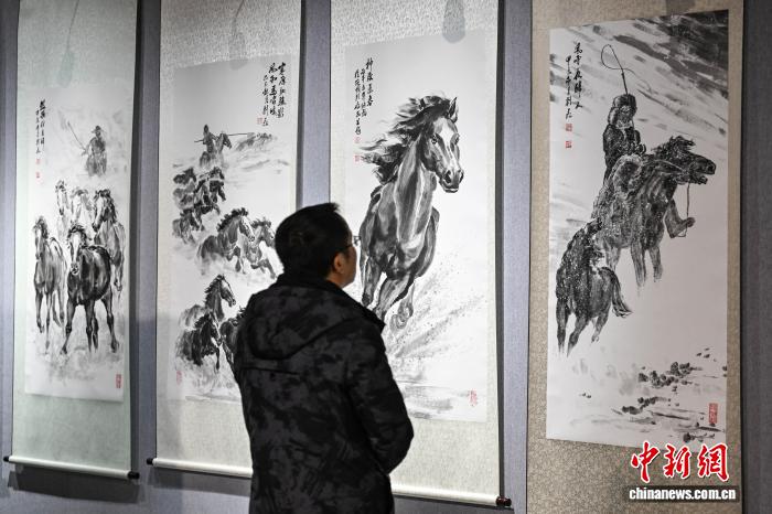 2.6“贺丙午开岁 赏翰墨新春——刘磊水墨奔马画作品展”1.jpg