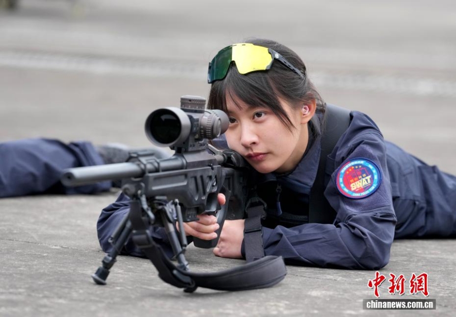 3.18全程零罚时、零罚分、零失误！四川特警女队世界特警挑战赛团体亚军背后5.jpg
