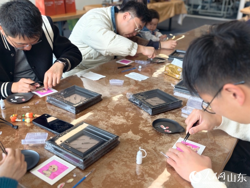 3.25螺钿技艺藏古韵 古老非遗守匠心3.jpg