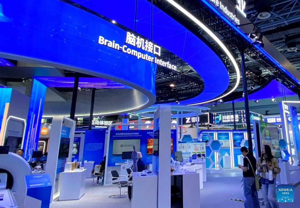 3.30中国脑机接口发展提速 技术应用进入“快车道”2.jpeg