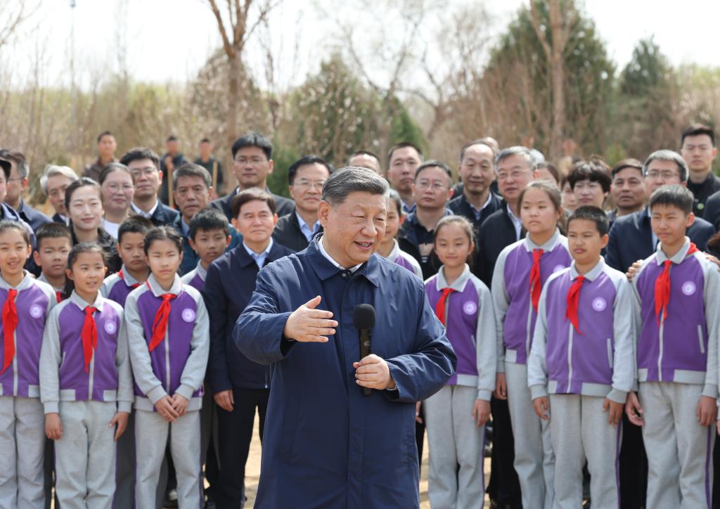 4.2习近平呼吁动员全社会积极参与造林工作6.jpeg