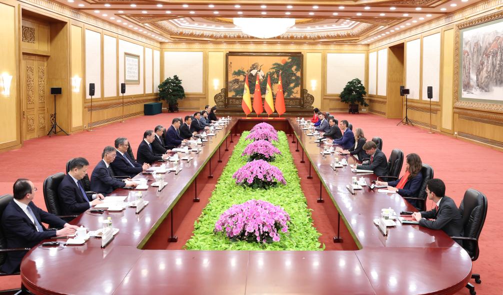 4.15习近平会见西班牙首相桑切斯2.jpeg