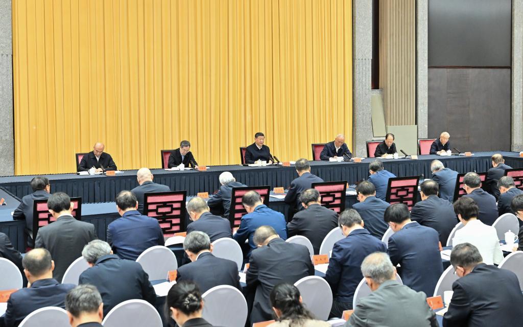 5.8习近平在加强基础研究座谈会上强调 以更大力度更实举措加强基础研究2.jpeg