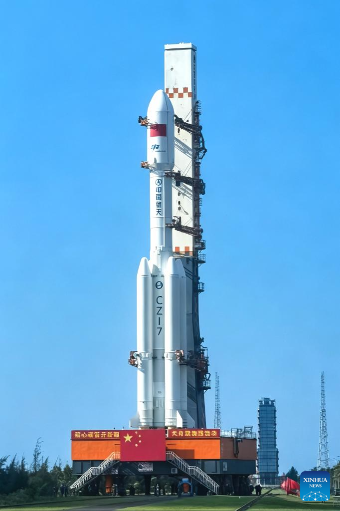 5.9天舟十号将于近日择机发射　船箭组合体转运至发射区2.jpeg