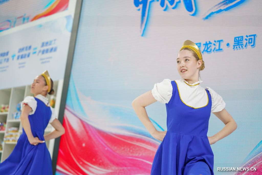 5.19俄罗斯艺术团亮相中国7.jpg