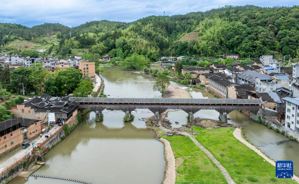 5.28福建:守护千年廊桥 活化文脉遗产3.jpg