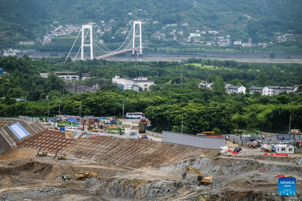 6.9峡水运新通道开工 中国扩容长江黄金水道3.jpeg