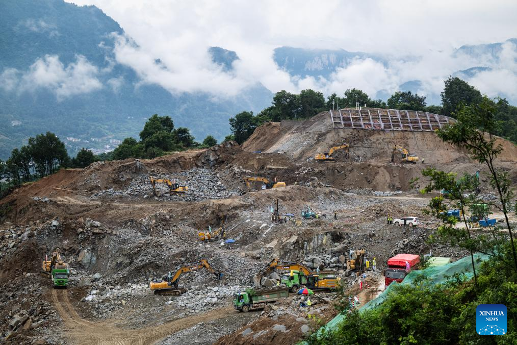 6.9峡水运新通道开工 中国扩容长江黄金水道9.jpeg