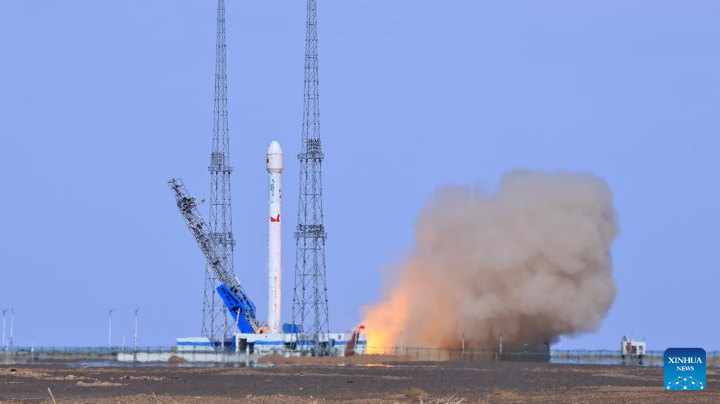 6.10朱雀二号改进型遥六运载火箭点火升空 一箭双星成功入轨1.jpeg