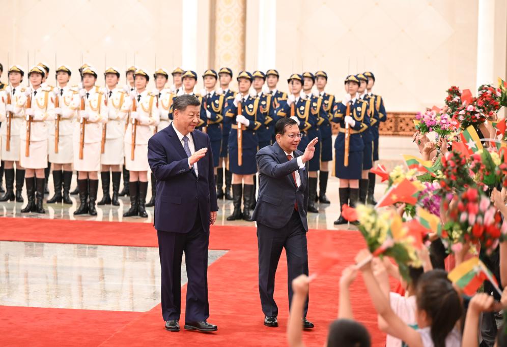 6.17习近平同缅甸总统敏昂莱会谈3.jpeg