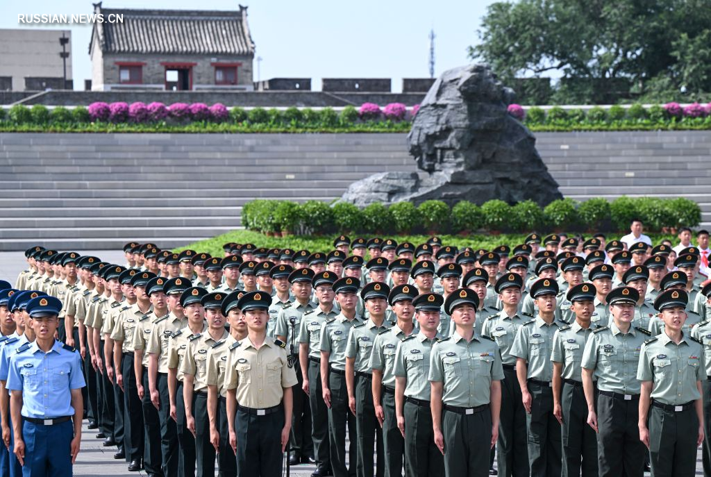 7.8纪念全民族抗战爆发89周年仪式在京举行2.jpg