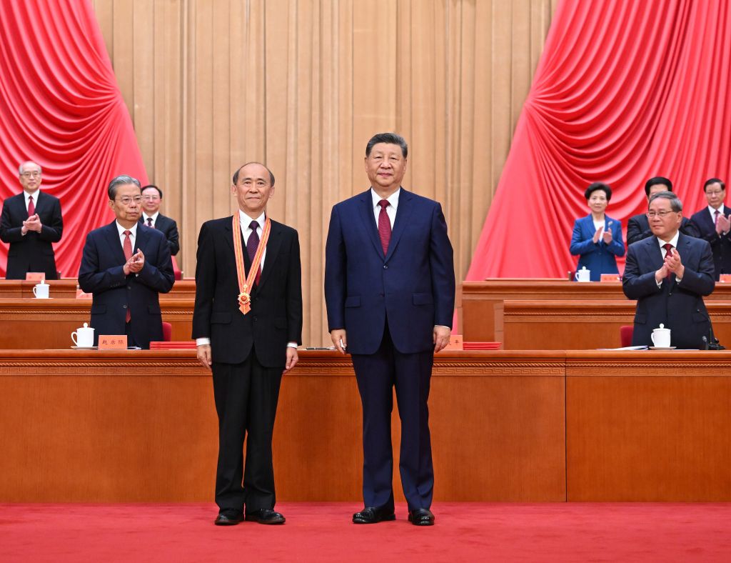 7.2习近平:中国共产党团结带领各族人民书写了中华民族最恢宏的史诗4.jpeg