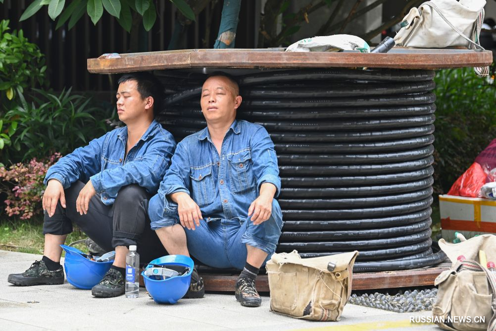 7.15平凡人，聚成光—广西抗洪救灾一线的爱心群像5.jpg