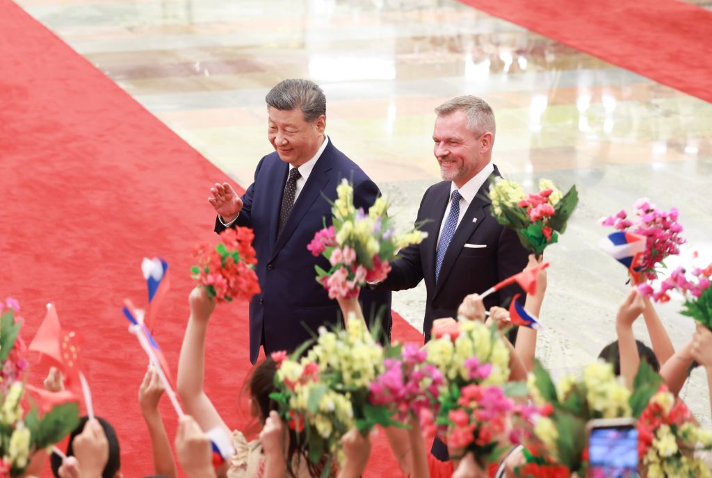 7.29习近平同斯洛伐克总统会谈3.jpeg
