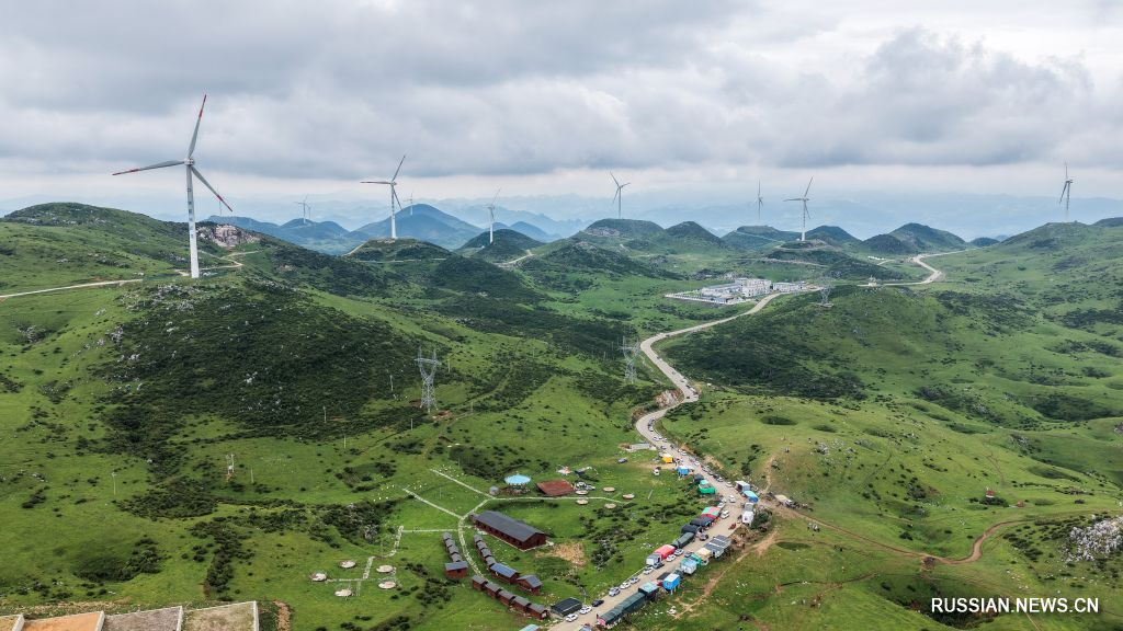 中国西南韦宁小镇夏季游客流量高峰8.jpg