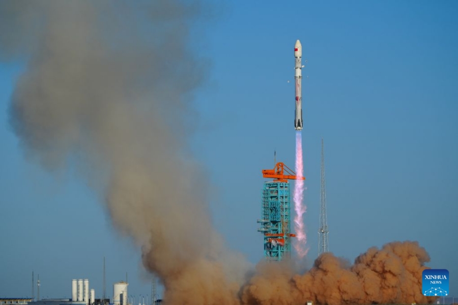 我国首次实现火箭陆地回收1.jpg