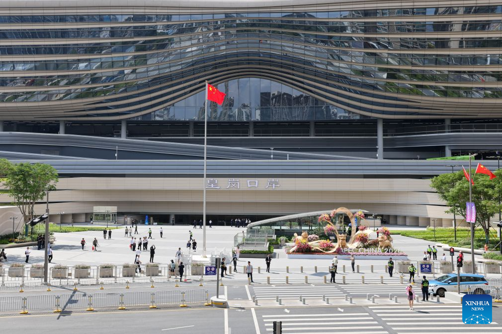 10.13深圳皇岗口岸重建后正式开通运行1.jpeg